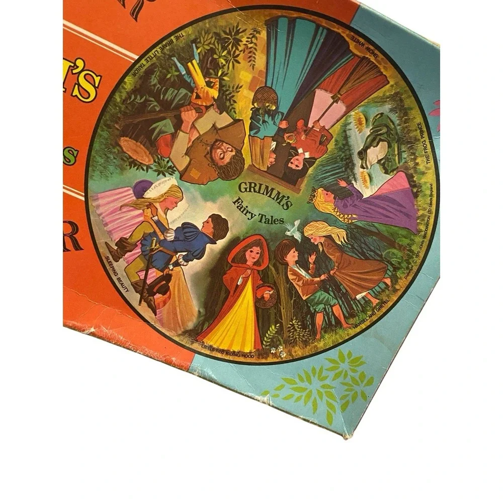 1971 Waddingtons Junior Circular Grimm's Fairy Tales 150 Pc Puzzle Complete